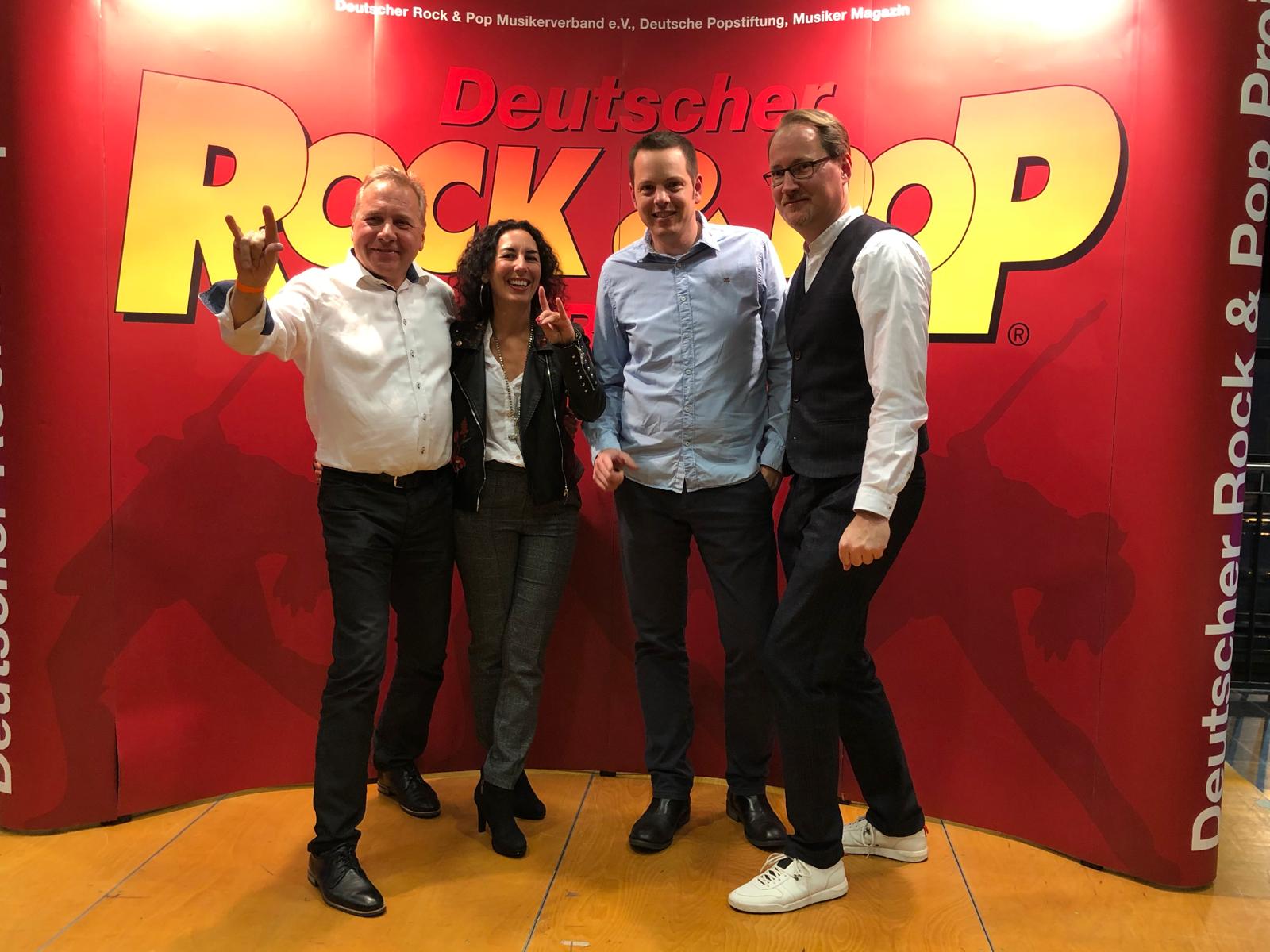 Bandmitglieder von Dacapo bei der Preisverleihung des Deutschen Rock& Pop Preises